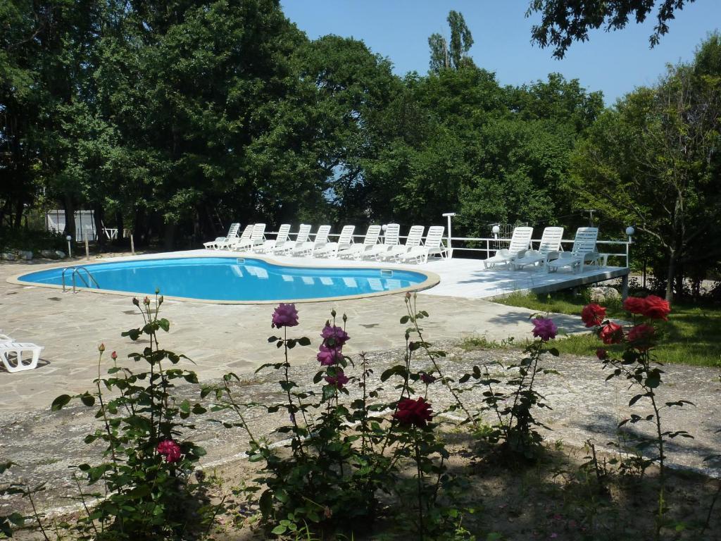 Hotel Zarya Golden Sands Exterior photo