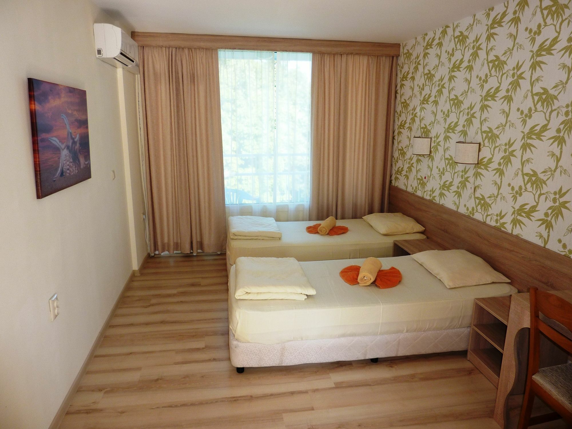 Hotel Zarya Golden Sands Exterior photo