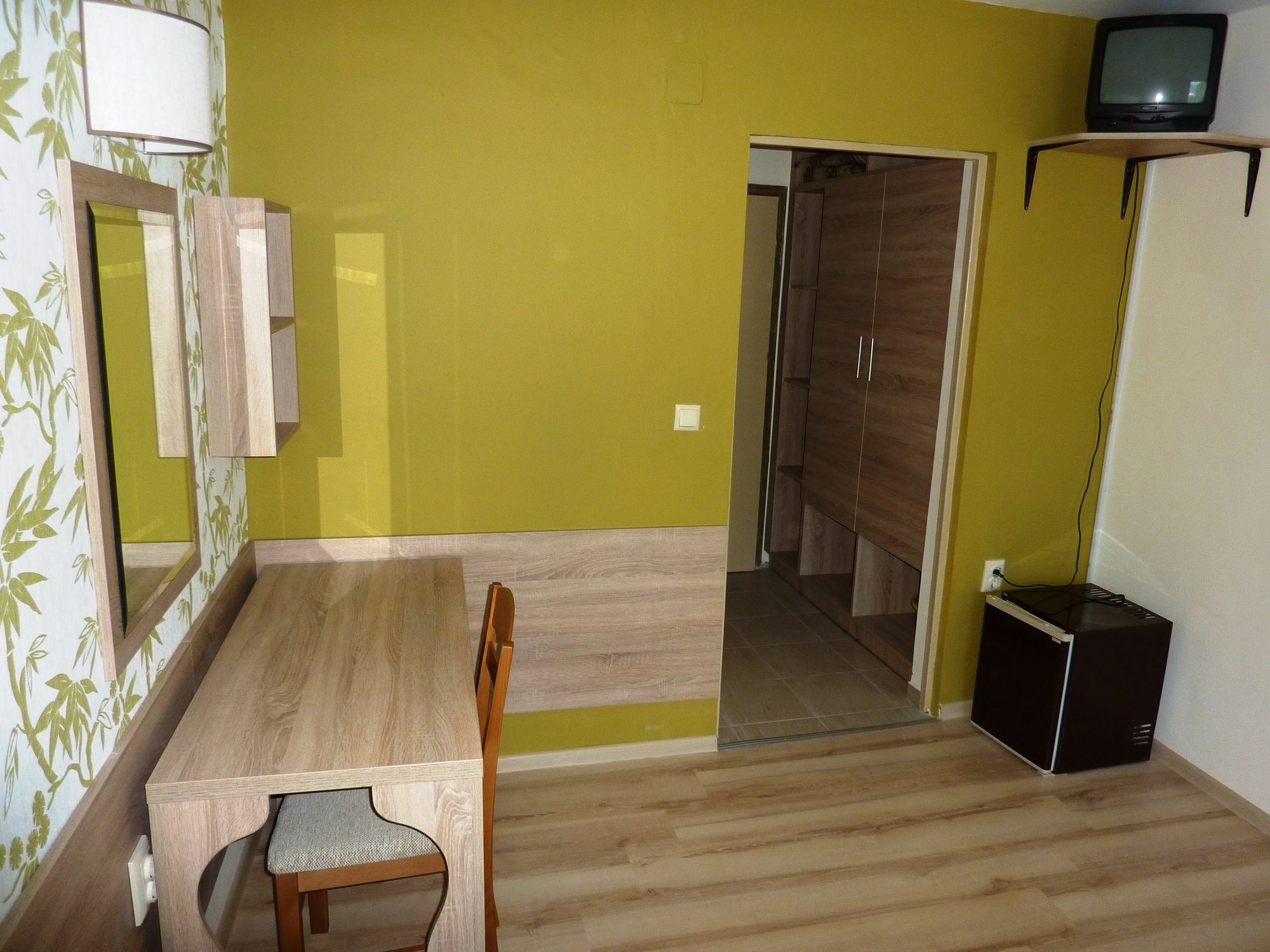 Hotel Zarya Golden Sands Exterior photo